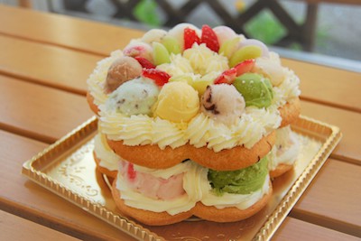 季節の16種類のアイスを使ったアイスリースケーキ。バースデーやホームパーティーにいかがですか？